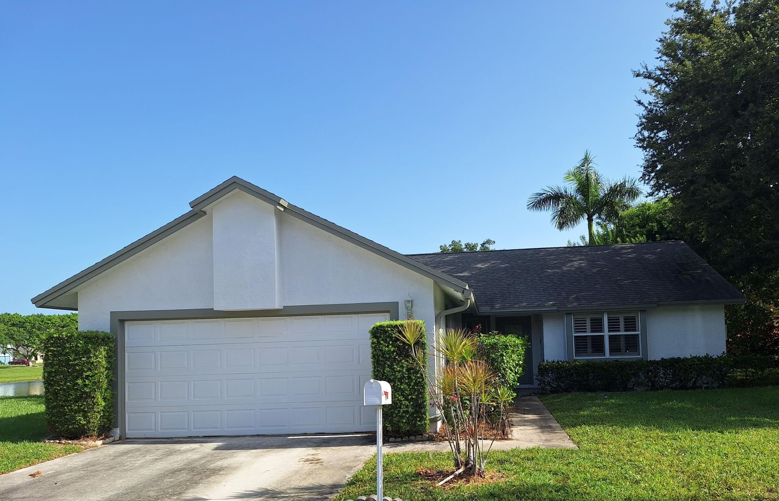 1747 Banyan Creek Court, Boynton Beach, FL 33436 photo 2