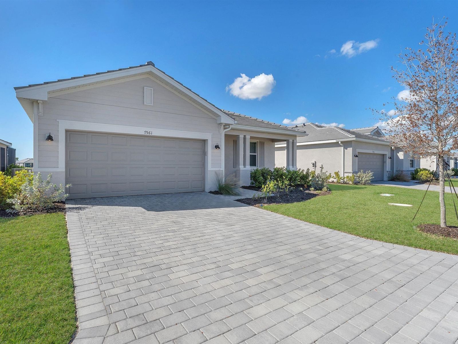 7961 Lakes Edge Lane, Port Charlotte, FL 33981 photo 2