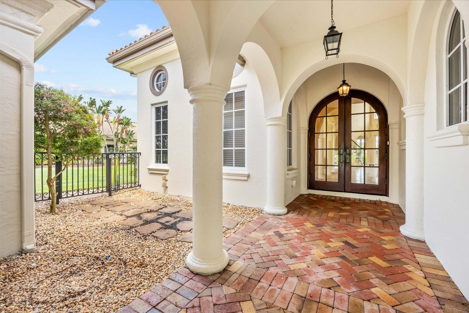 143 SE Bella Strano, Port St Lucie, FL 34984 photo 2