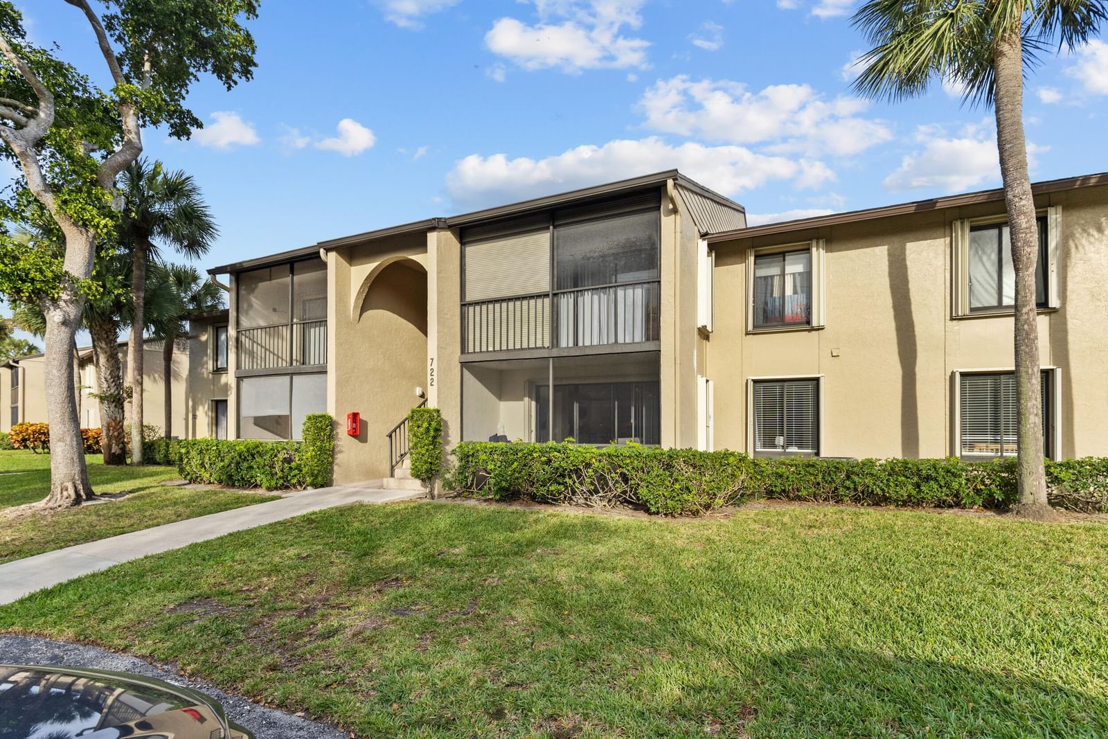 722 Sunny Pine Way #D1, Greenacres, FL 33415 photo 4