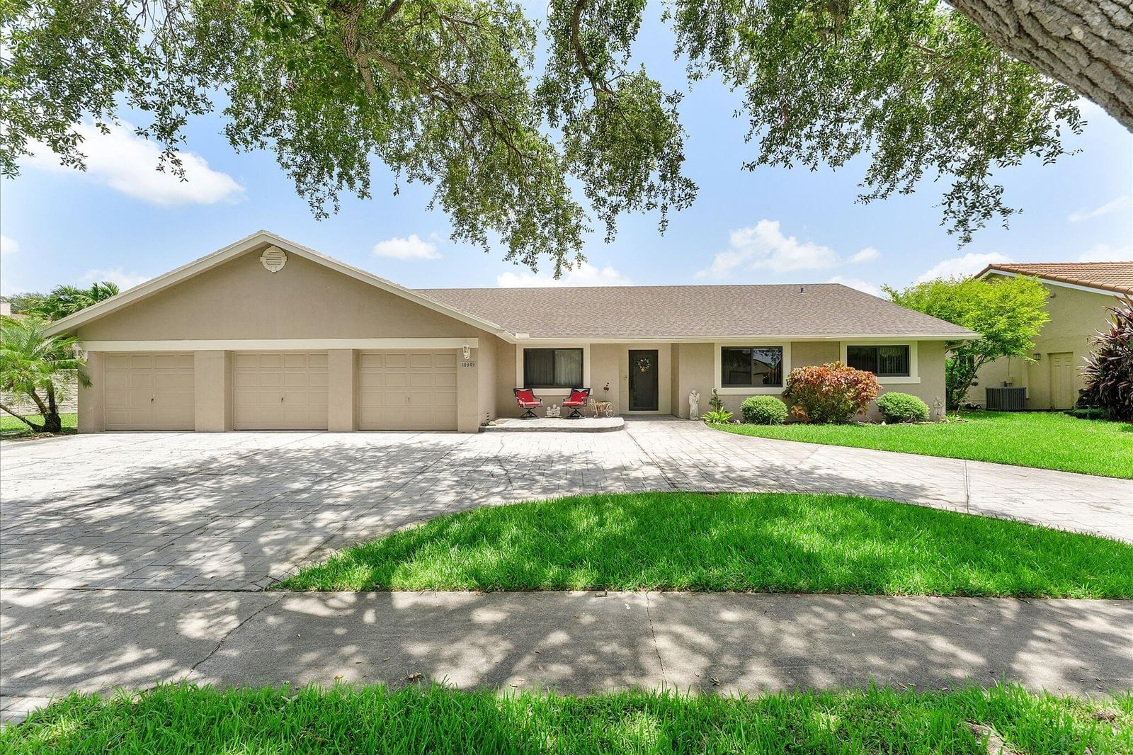 10349 SW 49th Manor, Cooper City, FL 33328 photo 2
