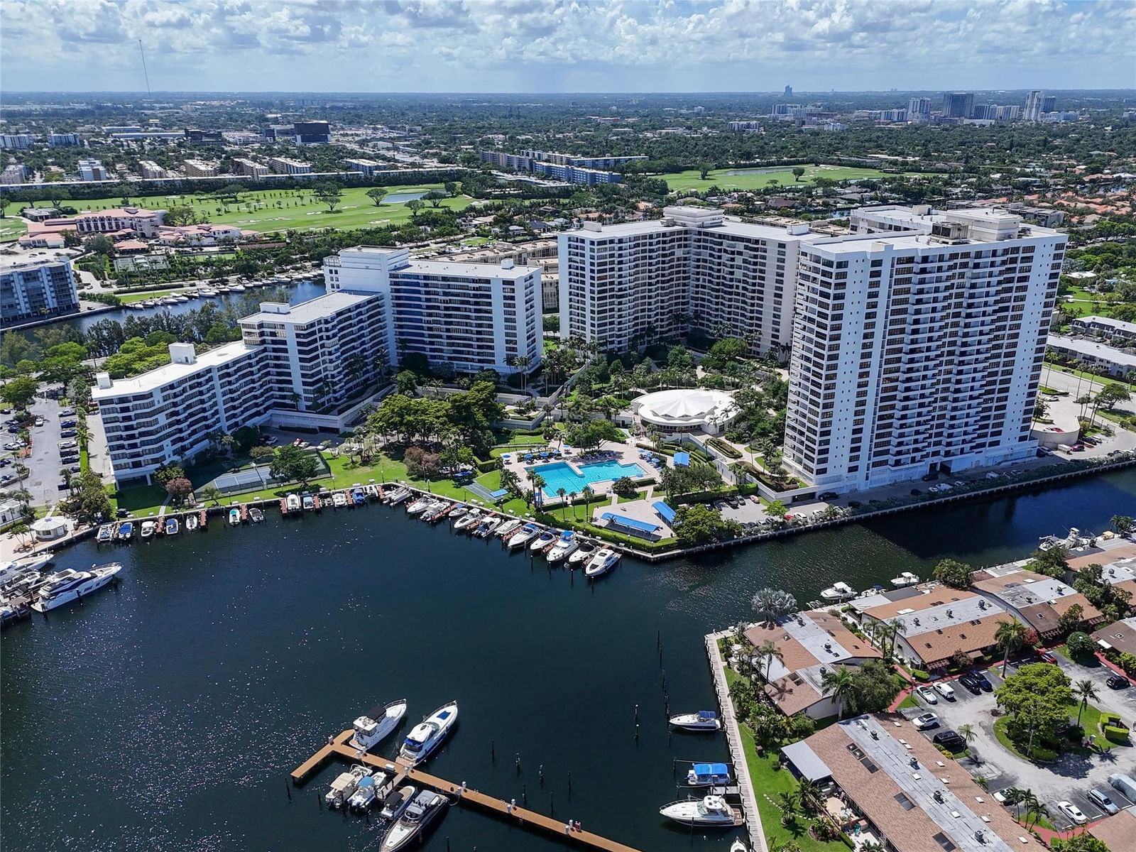 2500 PARKVIEW Drive #1710, Hallandale Beach, FL 33009 photo 3