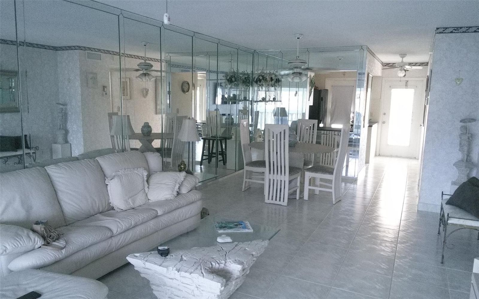 460 Paradise Isle Boulevard #301, Hallandale Beach, FL 33009 photo 2