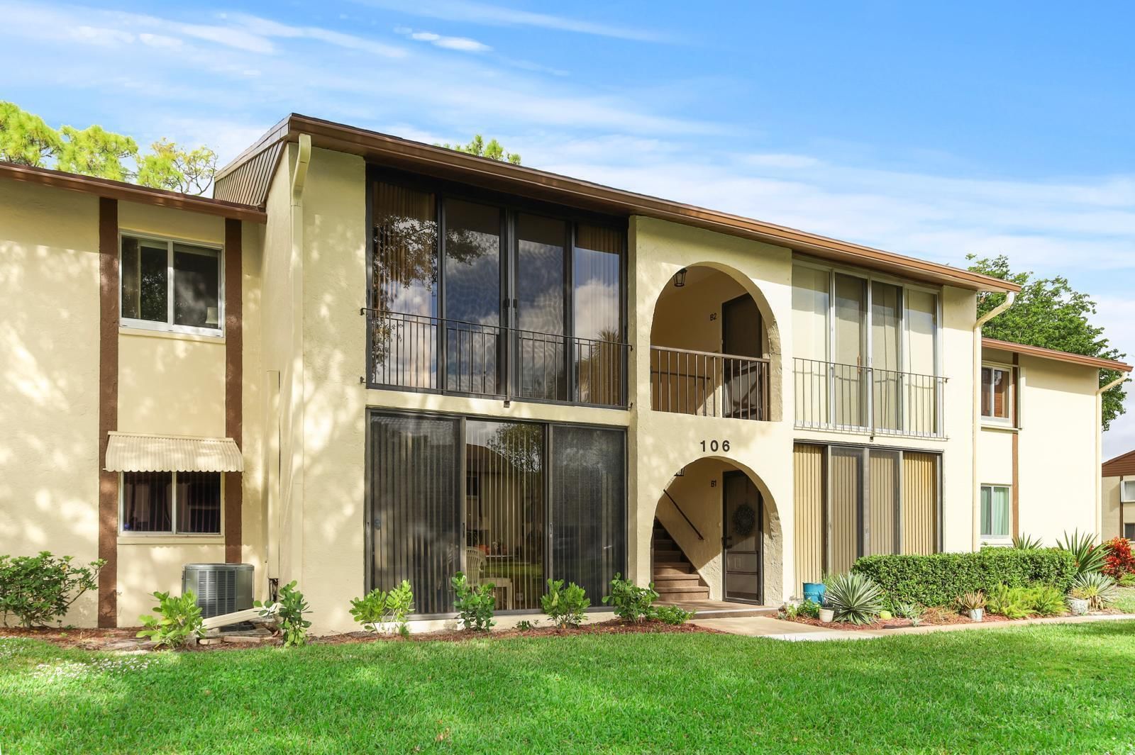 106 Lake Pine Circle #C-1, Greenacres, FL 33463 photo 2