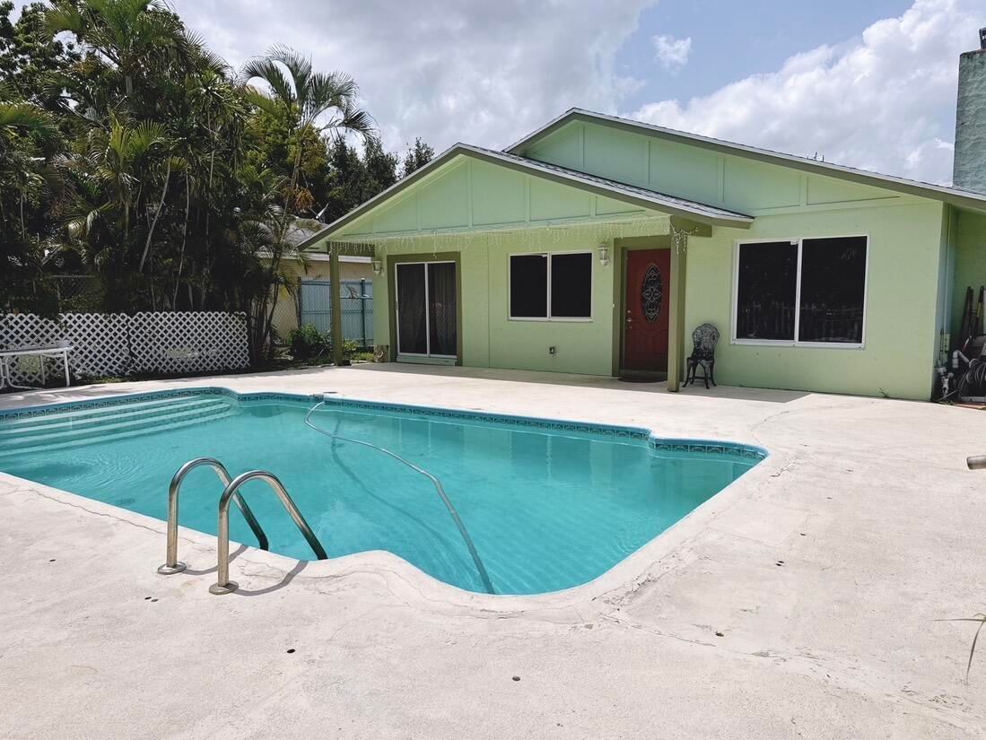6959 CLENDENIN Street, Lake Worth, FL 33467 photo 3