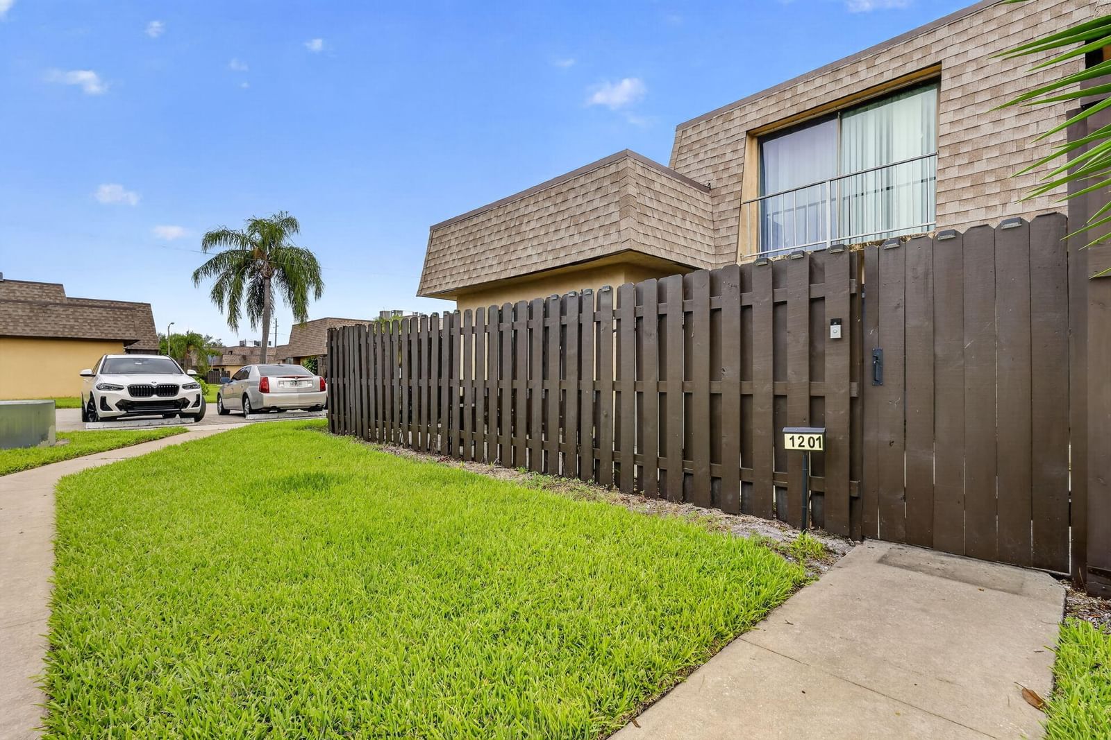 1201 WATERVIEW Circle #12a, Palm Springs, FL 33461 photo 2