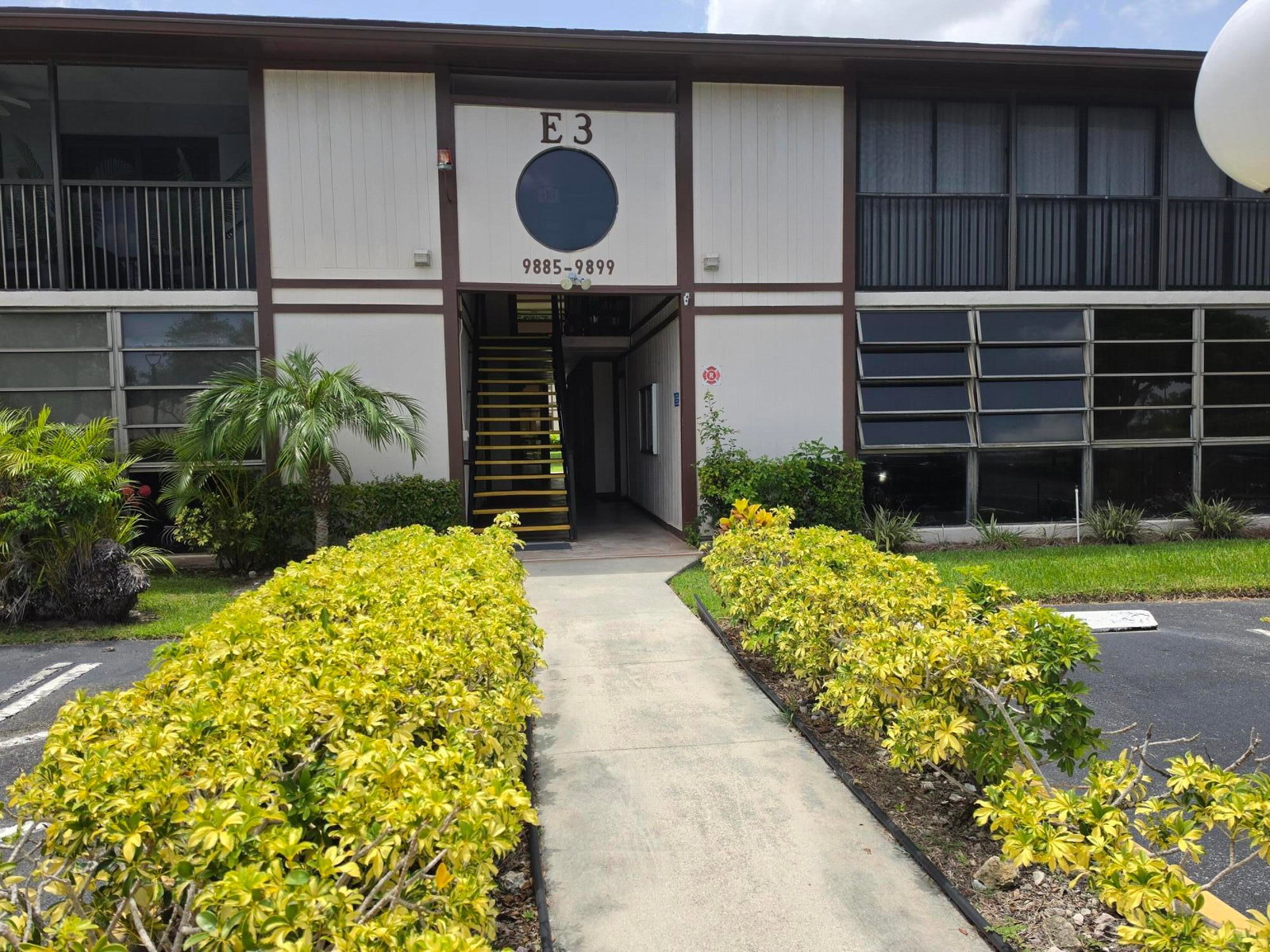 9895 N BELFORT Circle #110, Tamarac, FL 33321 photo 3