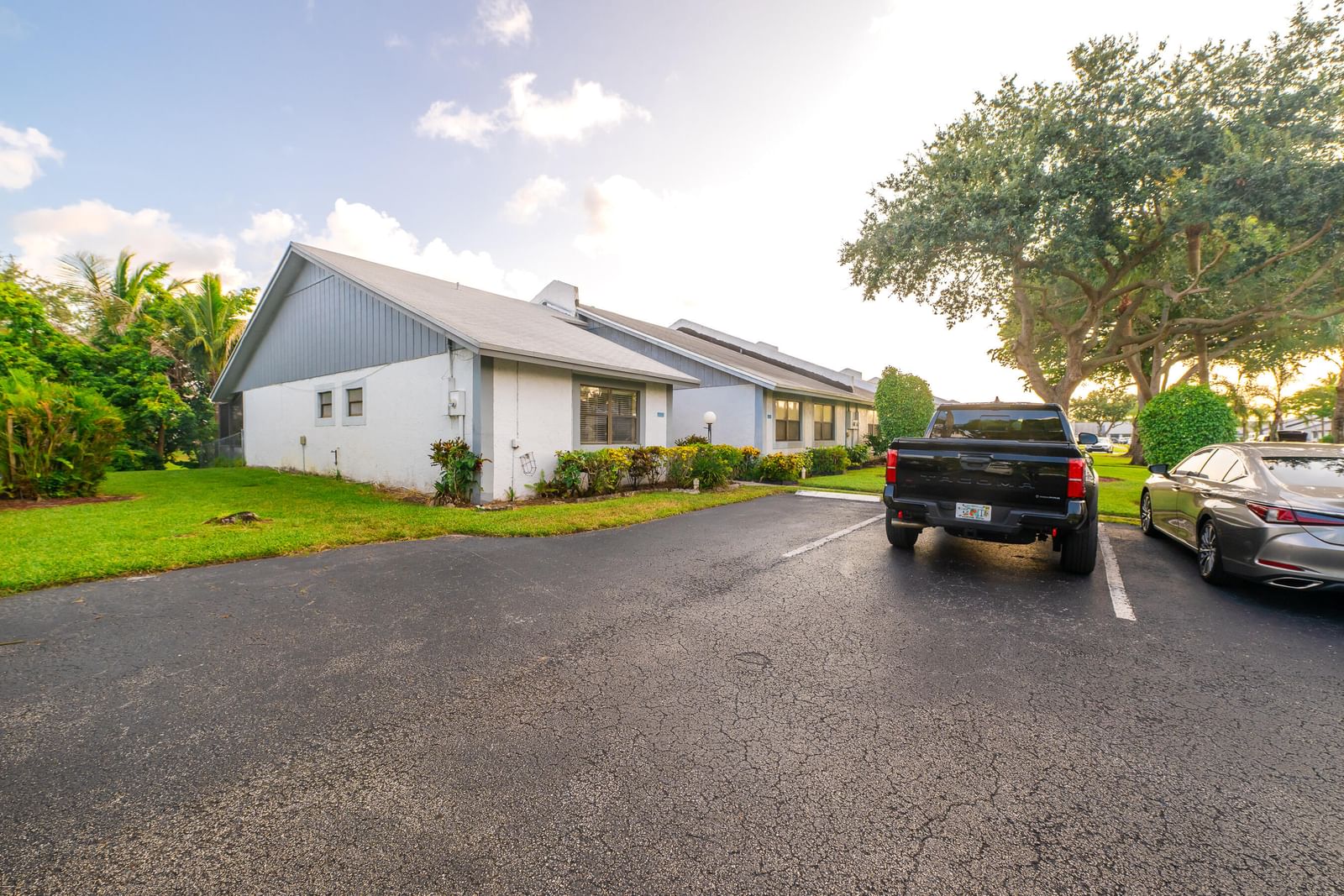 6020 NW 3rd Street #6020, Margate, FL 33063 photo 3