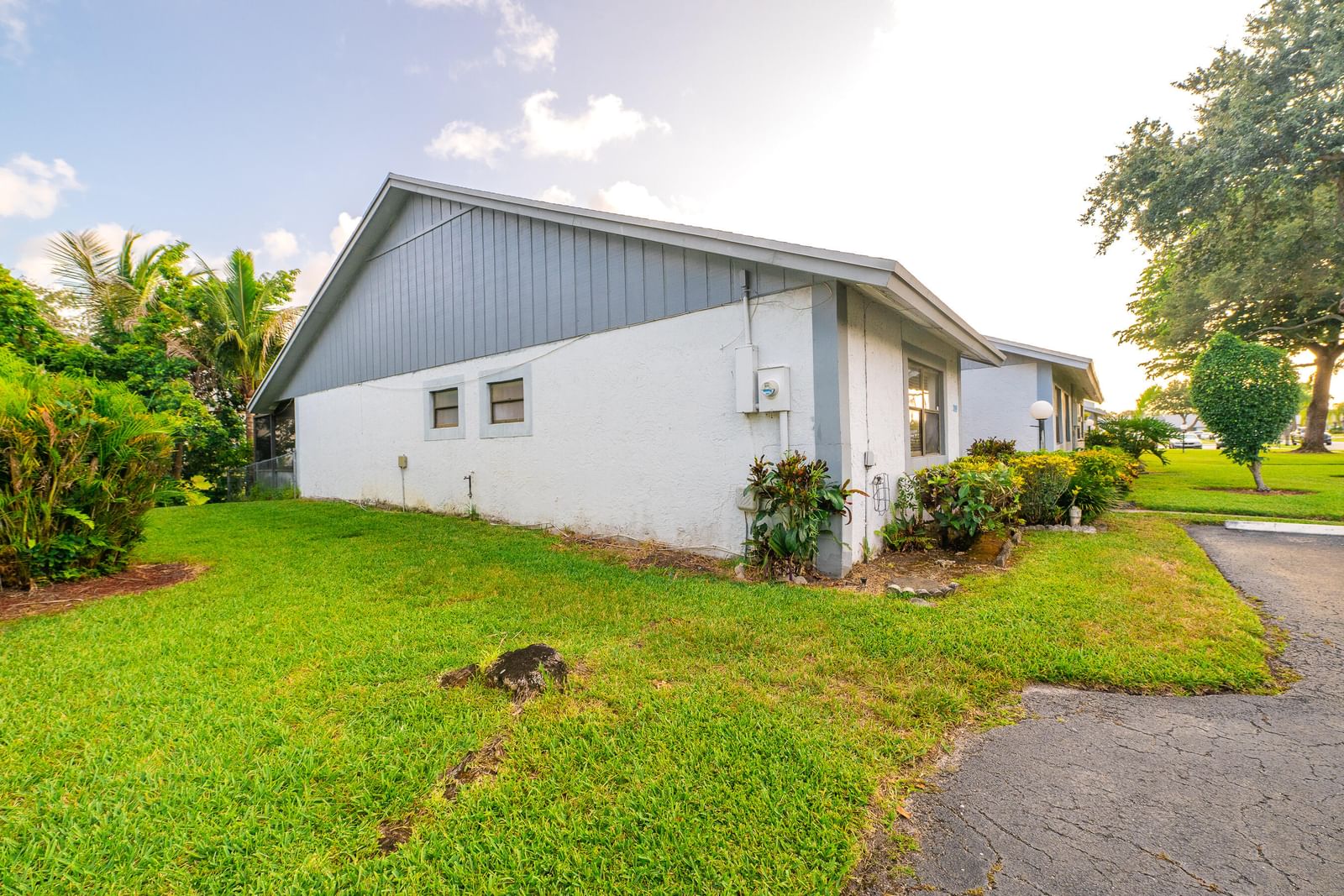6020 NW 3rd Street #6020, Margate, FL 33063 photo 4