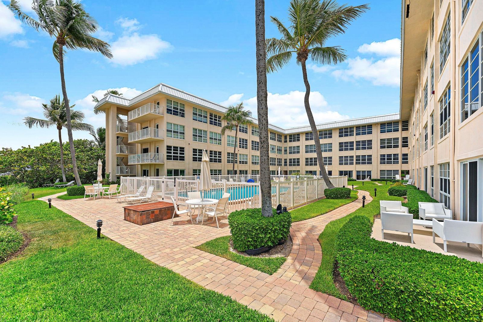 3851 N Ocean Boulevard N #403, Gulf Stream, FL 33483 photo 4