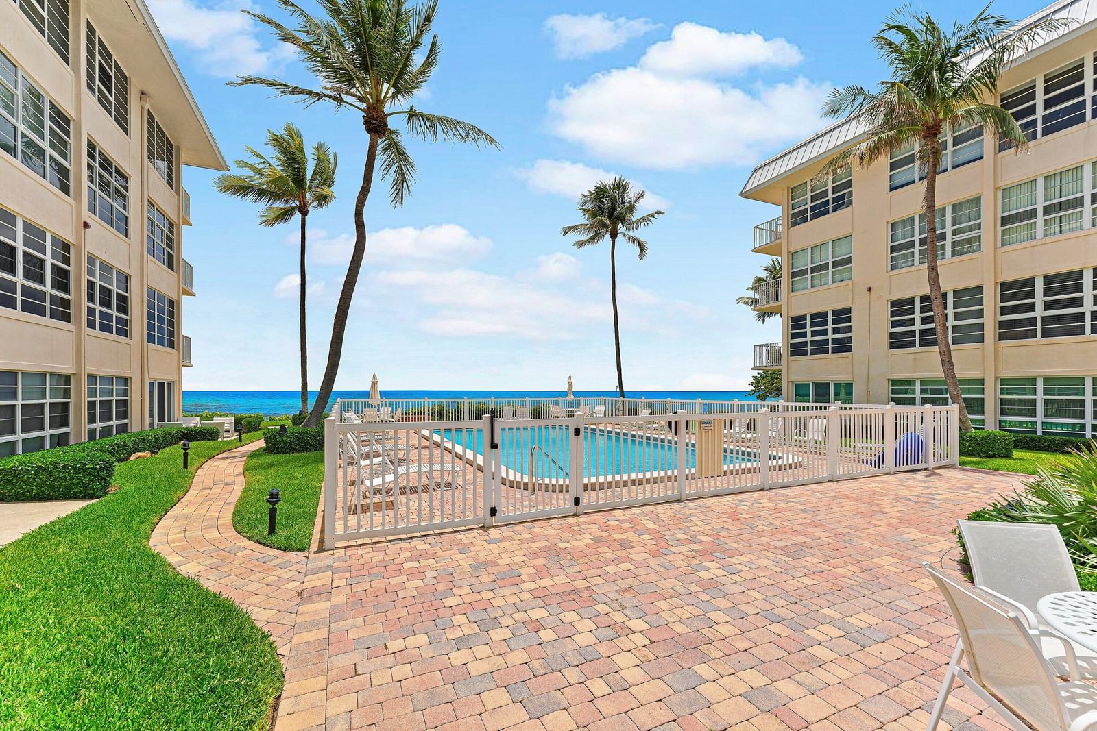 3851 N Ocean Boulevard N #403, Gulf Stream, FL 33483 photo 5