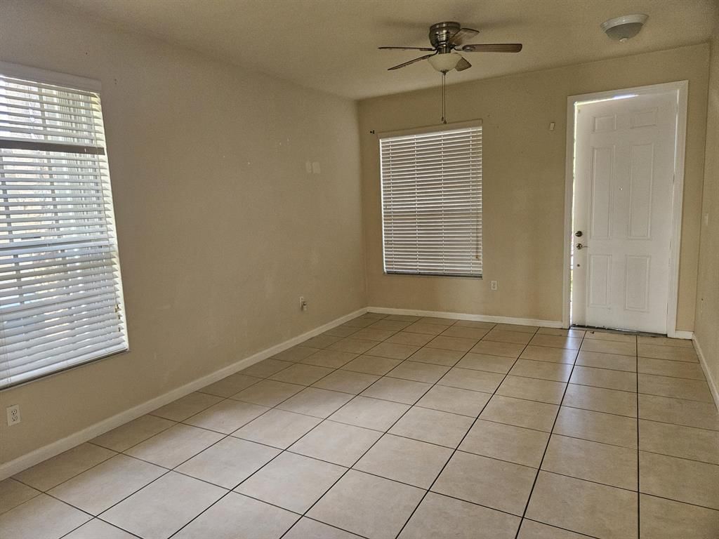 3255 NW 31ST Terrace, Oakland Park, FL 33309 photo 4