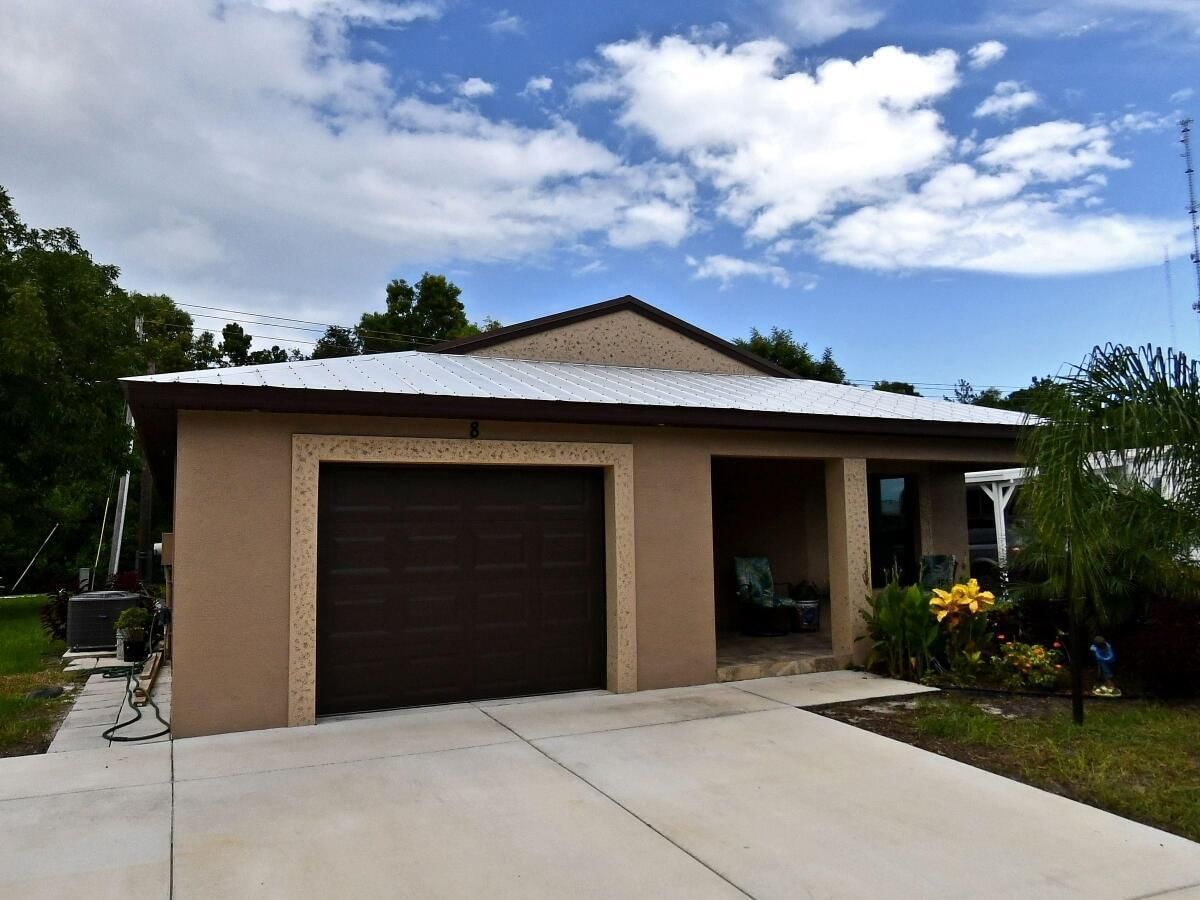 8 MEDITERRANEAN Boulevard N, Port St Lucie, FL 34952 photo 2