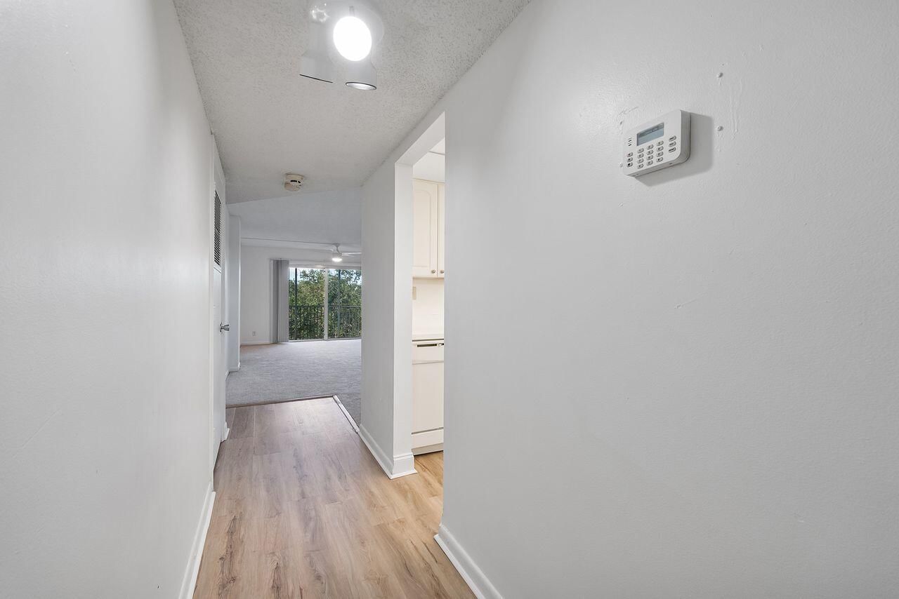 1075 RIVERSIDE Drive #508, Coral Springs, FL 33071 photo 4