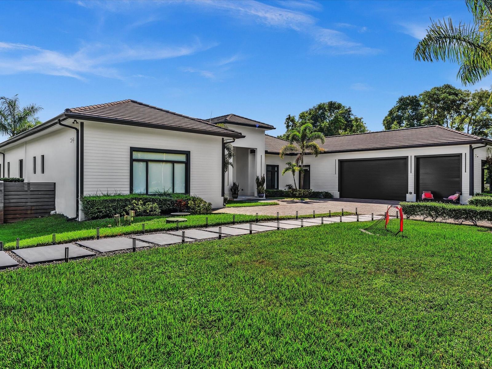6122 SW 173RD Way, Southwest Ranches, FL 33331 photo 5