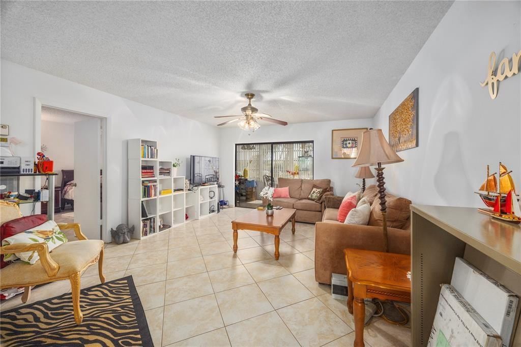 3990 NW 42nd Avenue #311, Lauderdale Lakes, FL 33319 photo 2