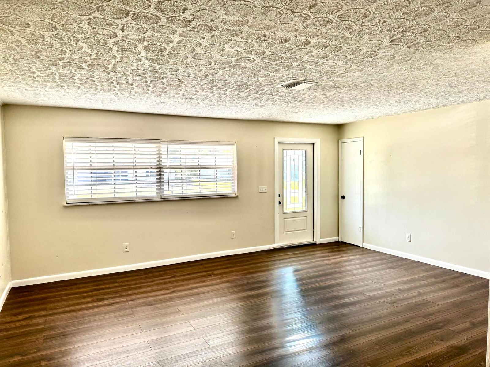 5105 Birch Drive, Fort Pierce, FL 34982 photo 3