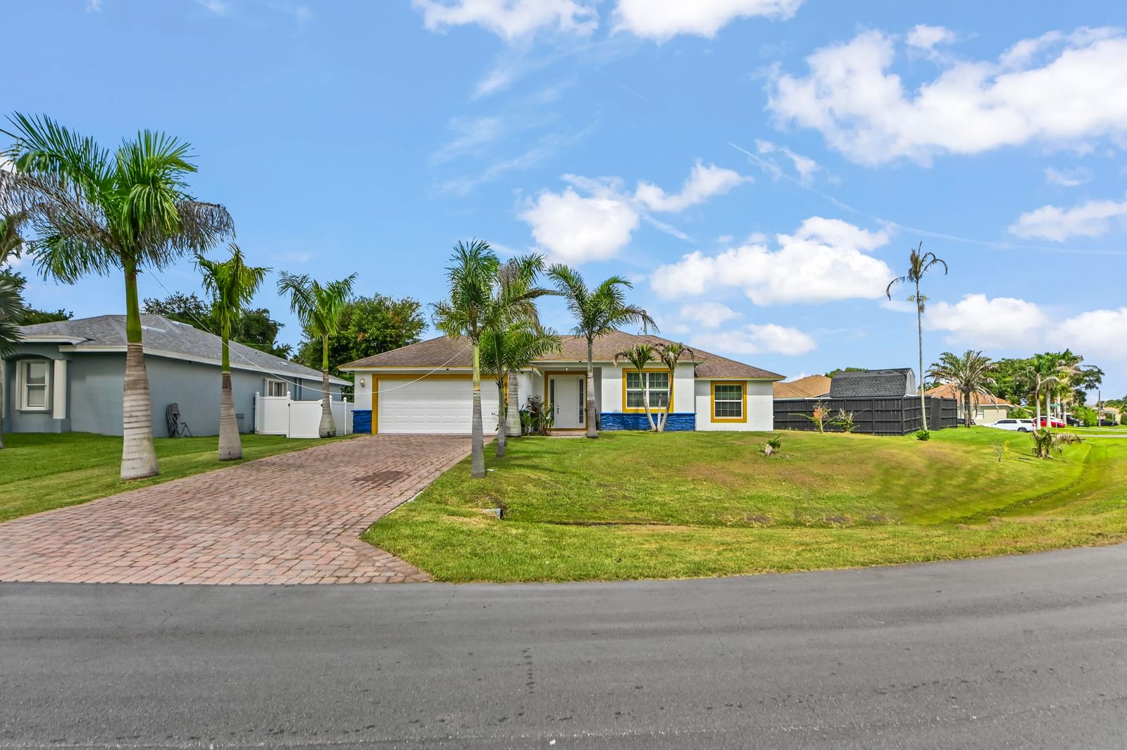 2194 SW SALMON Road, Port St Lucie, FL 34953 photo 2