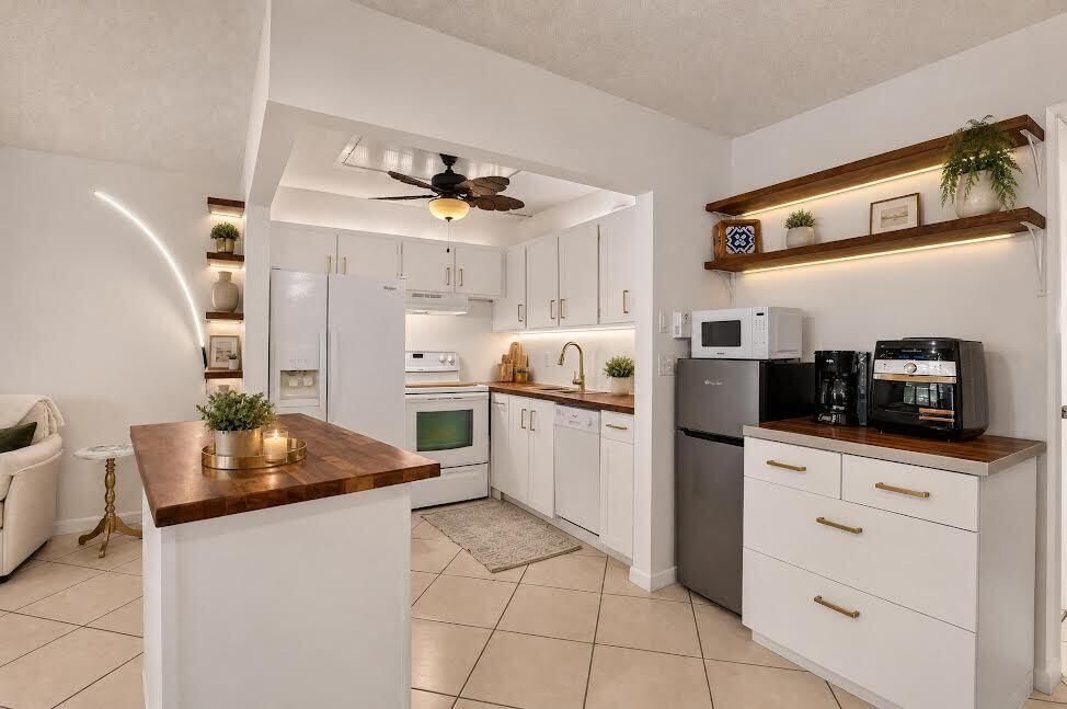 290 OAKRIDGE Q #290, Deerfield Beach, FL 33442 photo 3