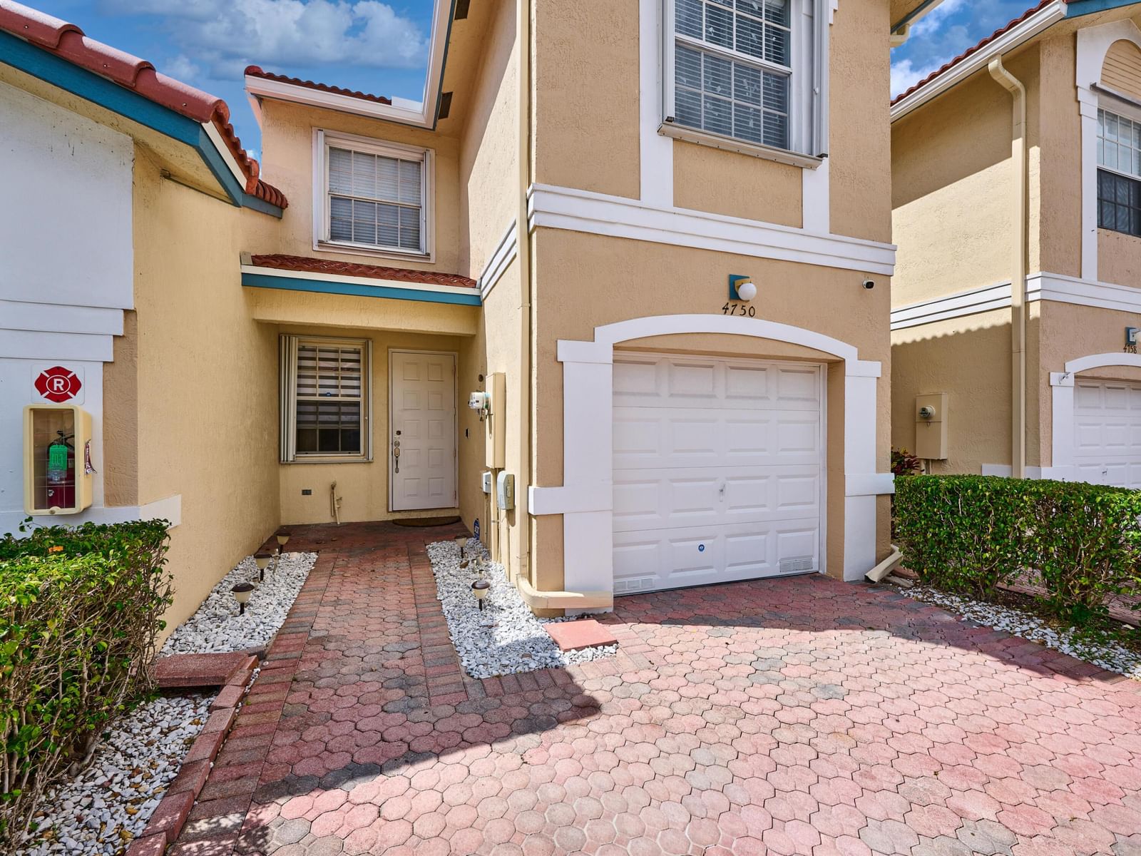 4750 NW 117th Avenue, Coral Springs, FL 33076 photo 3