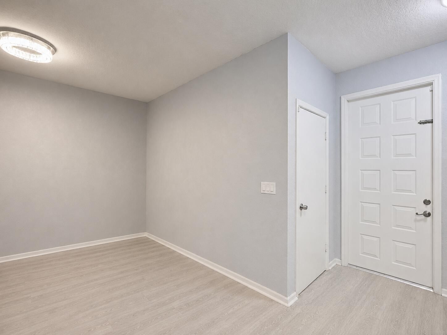 4750 NW 117th Avenue, Coral Springs, FL 33076 photo 4