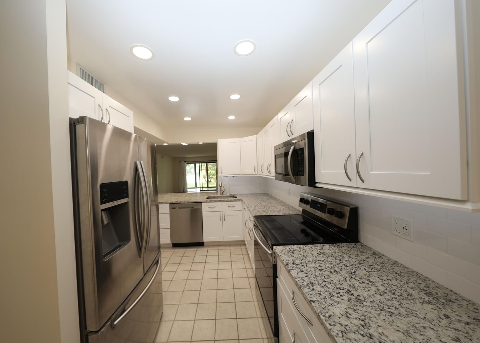 10187 Mangrove Drive #104, Boynton Beach, FL 33437 photo 5