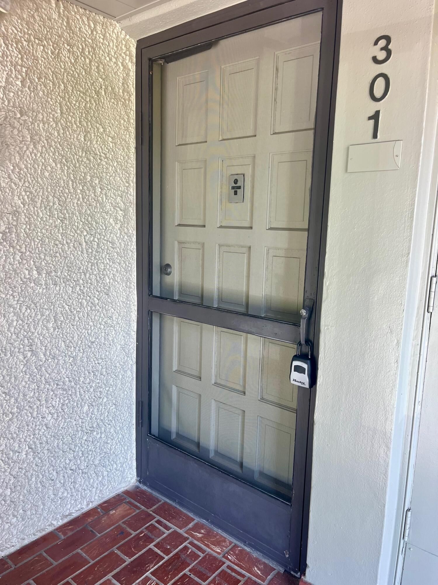 4090 Tivoli Court #301, Lake Worth, FL 33467 photo 4