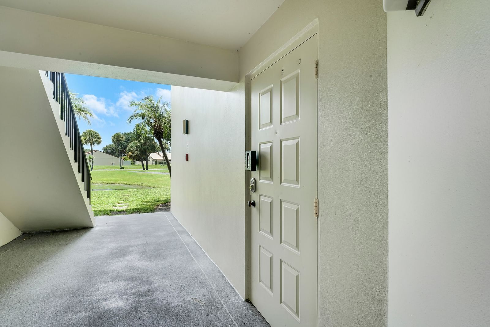 1112 Green Pine Boulevard #G1, West Palm Beach, FL 33409 photo 3