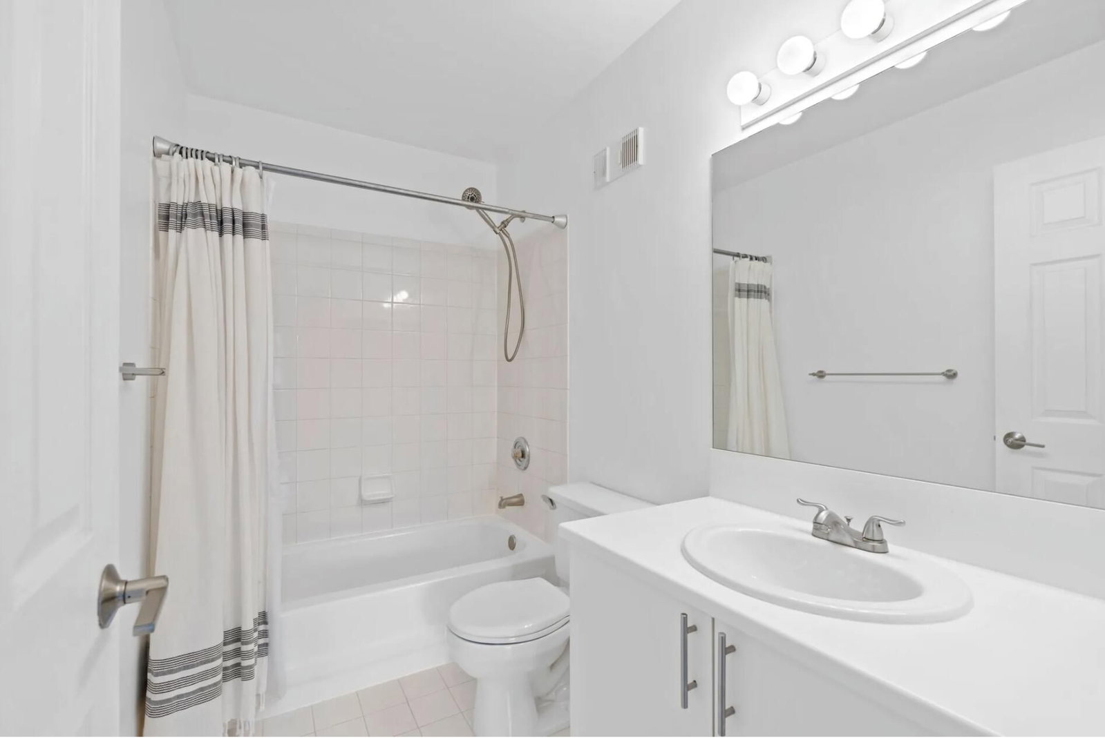 135 Yacht Club Way #305, Hypoluxo, FL 33462 photo 4