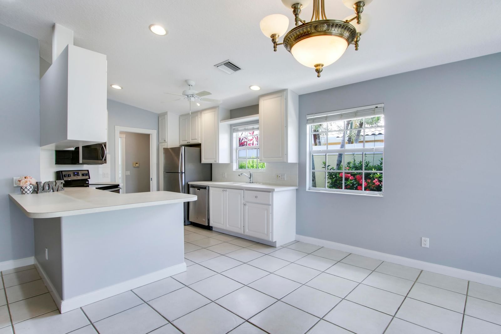 10870 SW Dardanelle Drive, Port St Lucie, FL 34987 photo 5