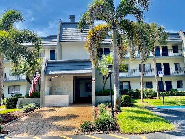 4801 Esedra Court #205, Lake Worth, FL 33467 photo 3