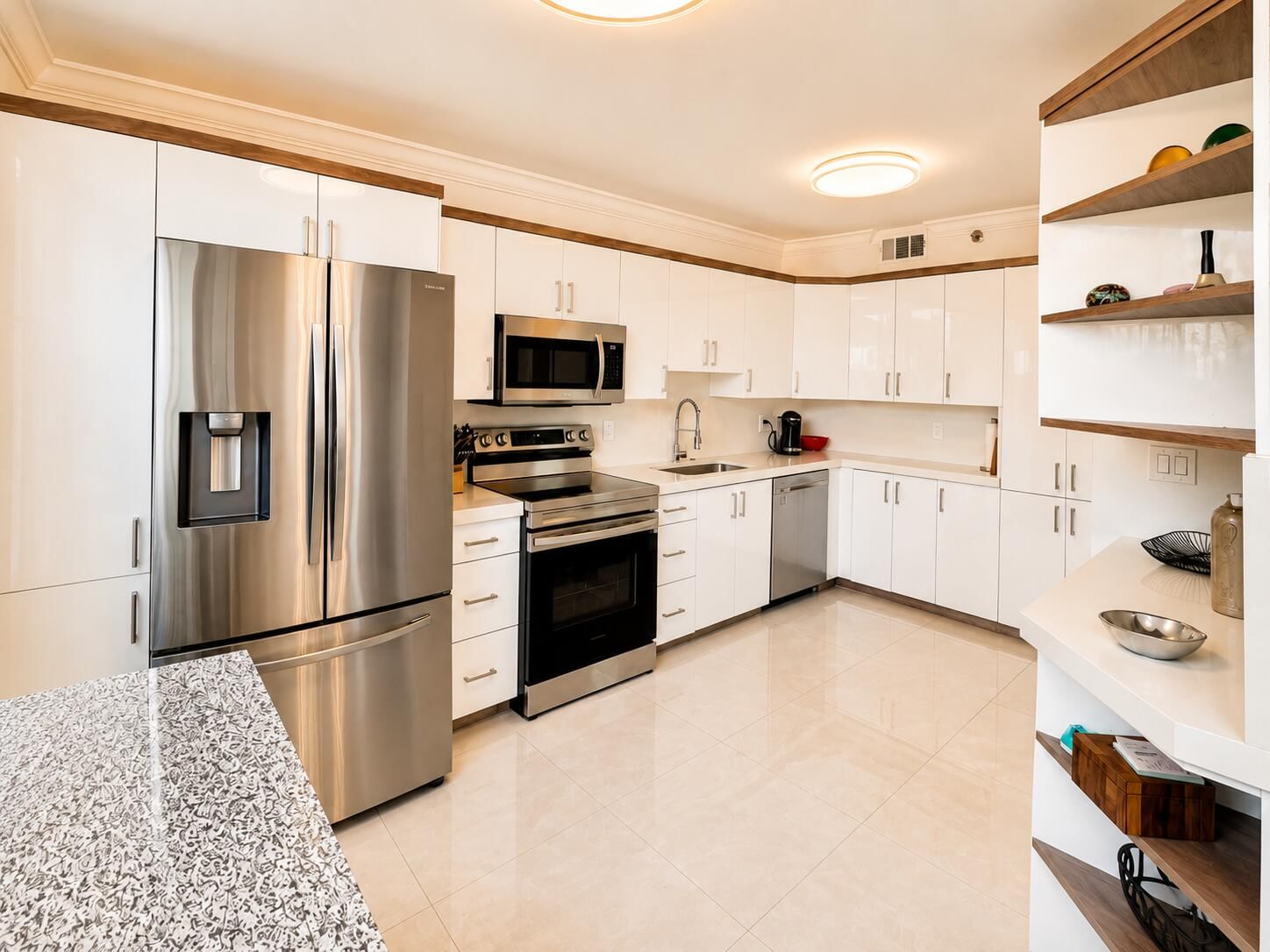 7170 PROMENADE Drive #101, Boca Raton, FL 33433 photo 2