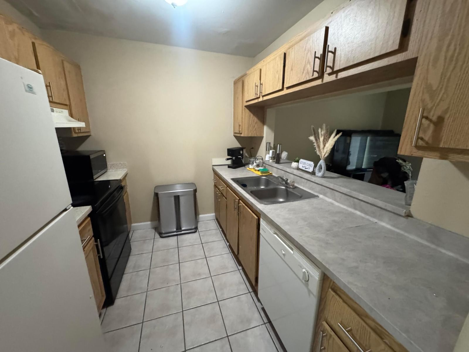 5090 ELMHURST Road #C, West Palm Beach, FL 33417 photo 4