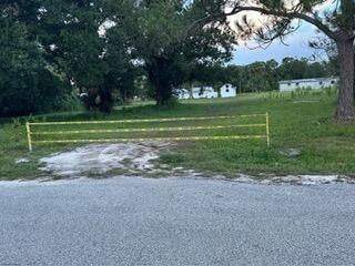 7660 NW 93RD Court, Okeechobee, FL 34972 photo 2