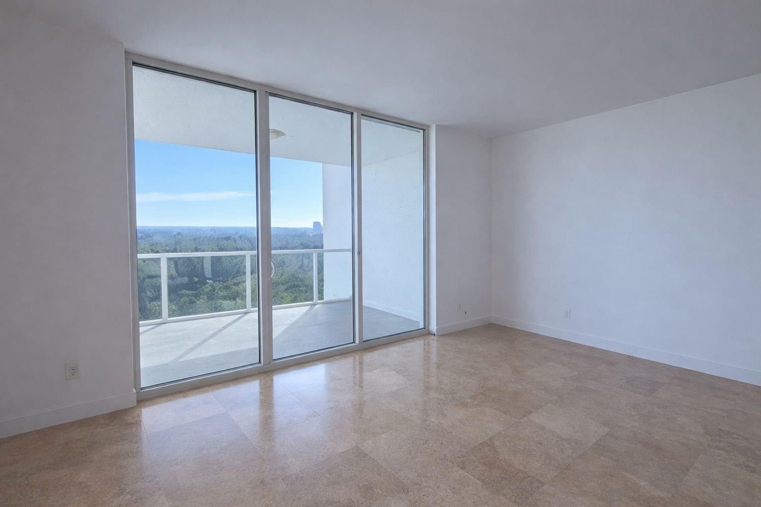 14951 ROYAL OAKS Lane #1607, North Miami, FL 33181 photo 4