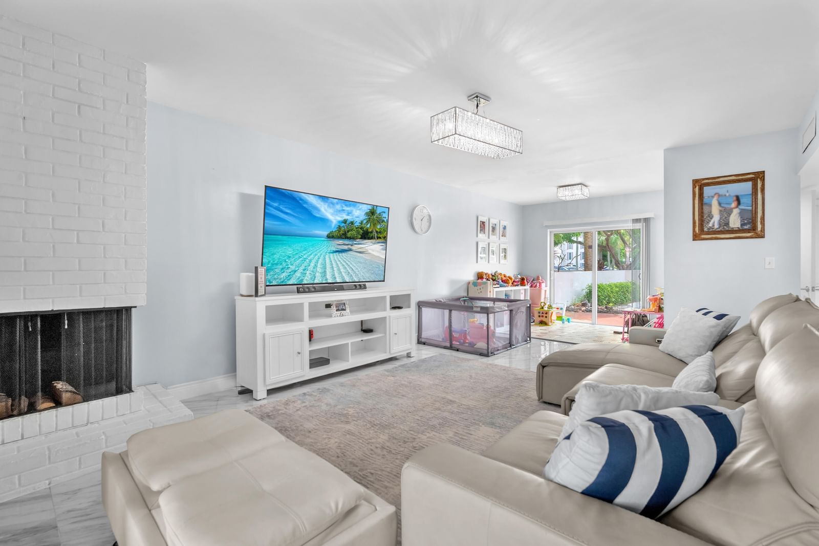 3119 N PALM AIRE Drive #3119, Pompano Beach, FL 33069 photo 2