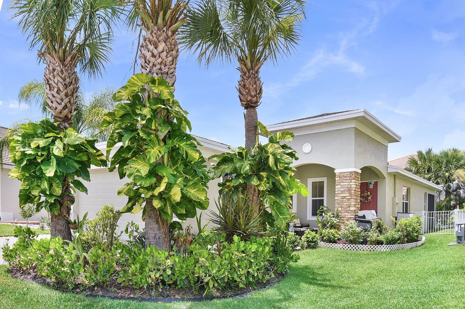 742 NW LEONARDO Circle, Port St Lucie, FL 34986 photo 3