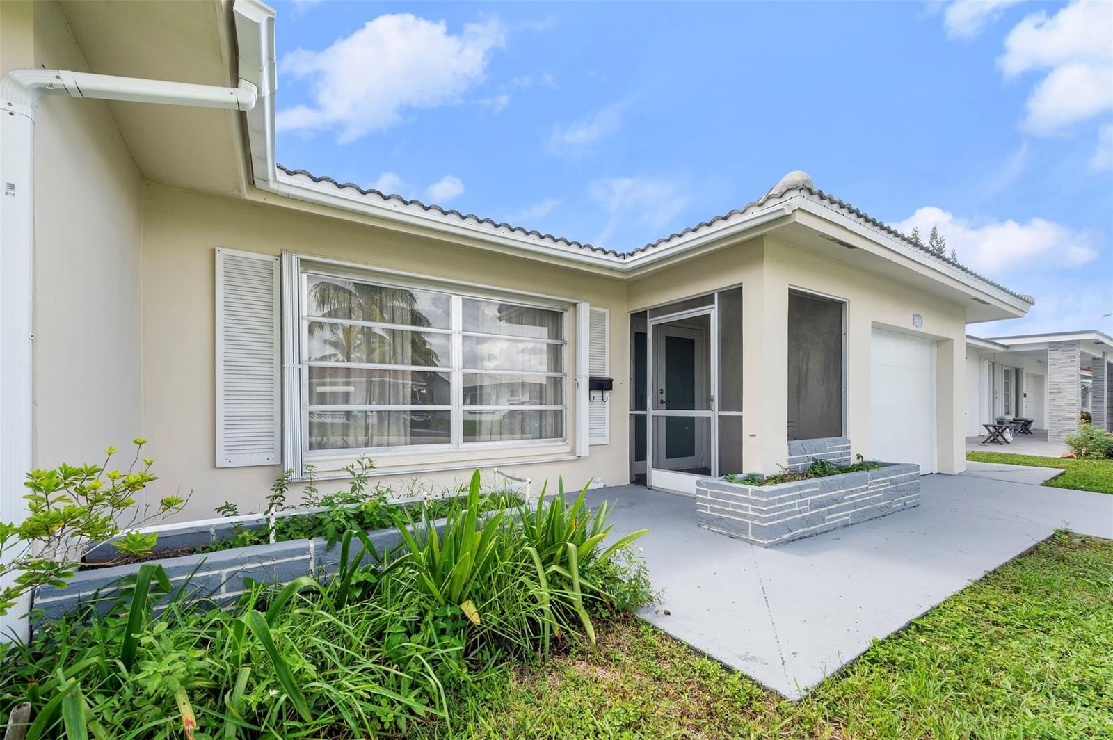 8604 NW 57TH Court, Tamarac, FL 33321 photo 3