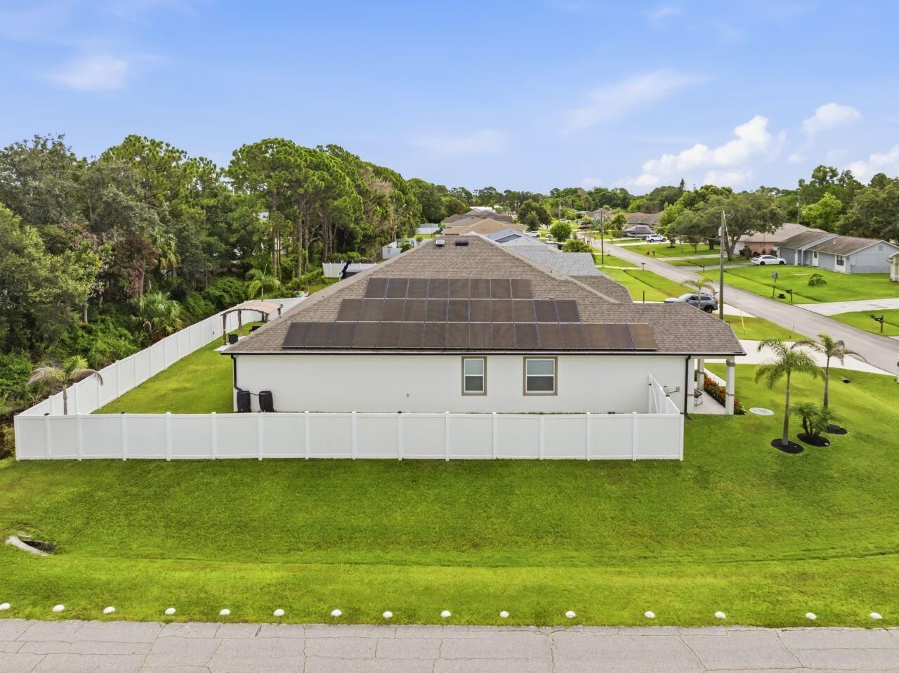 179 SW DE GOUVEA Terrace, Port St Lucie, FL 34984 photo 5