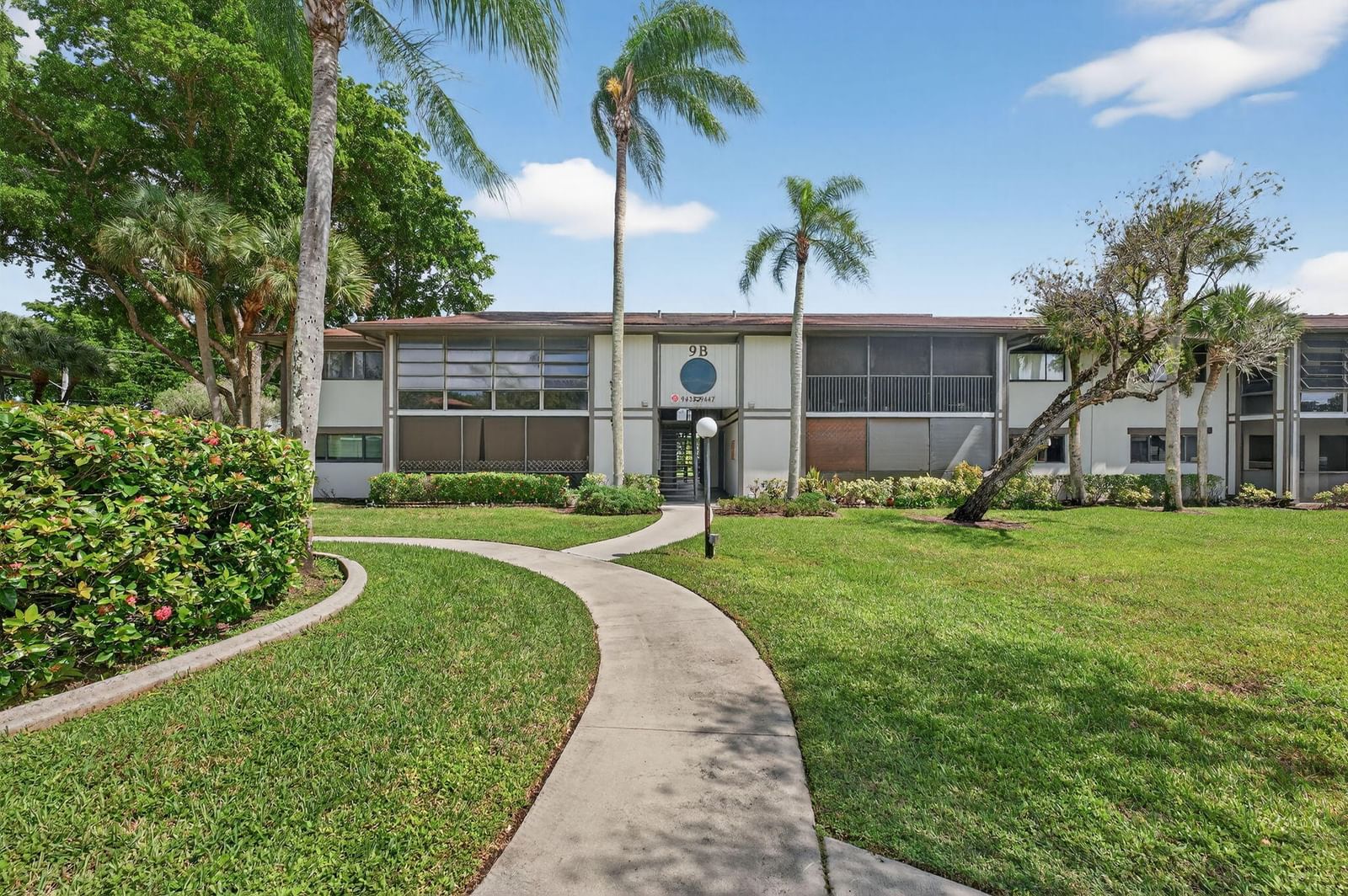 9441 W MCNAB Road #111, Tamarac, FL 33321 photo 2
