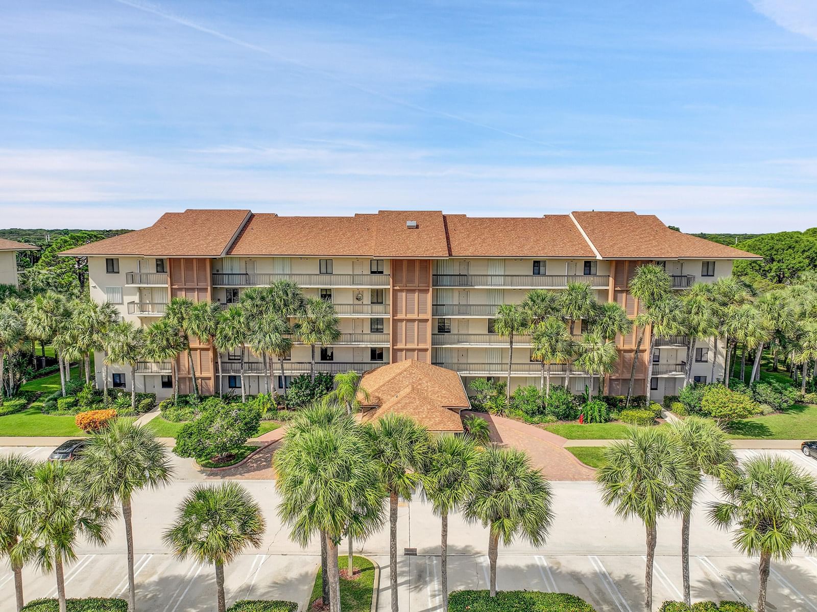 2001 Marina Isle Way #203, Jupiter, FL 33477 photo 2