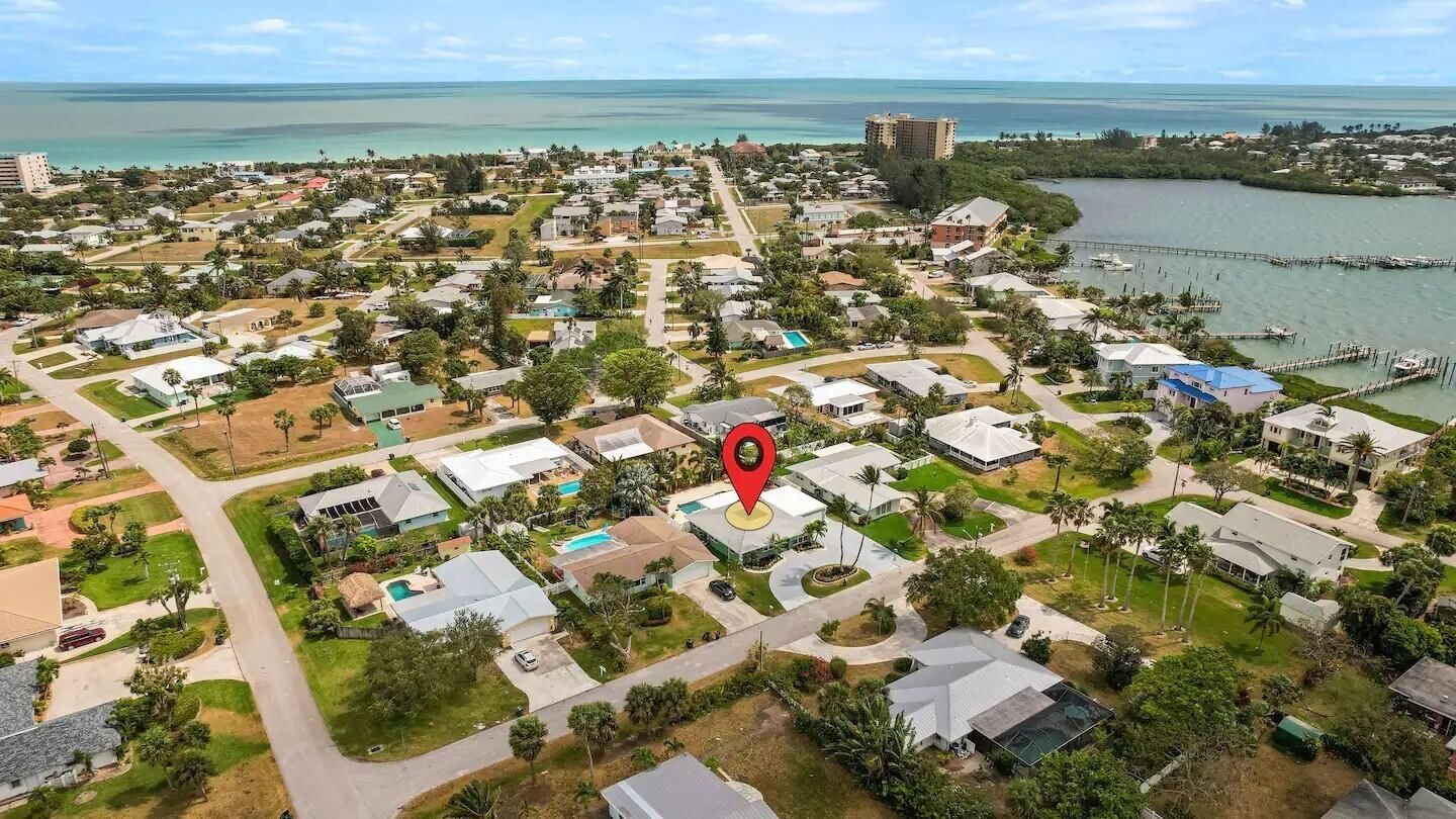 608 Malabar Avenue, Fort Pierce, FL 34949 photo 3