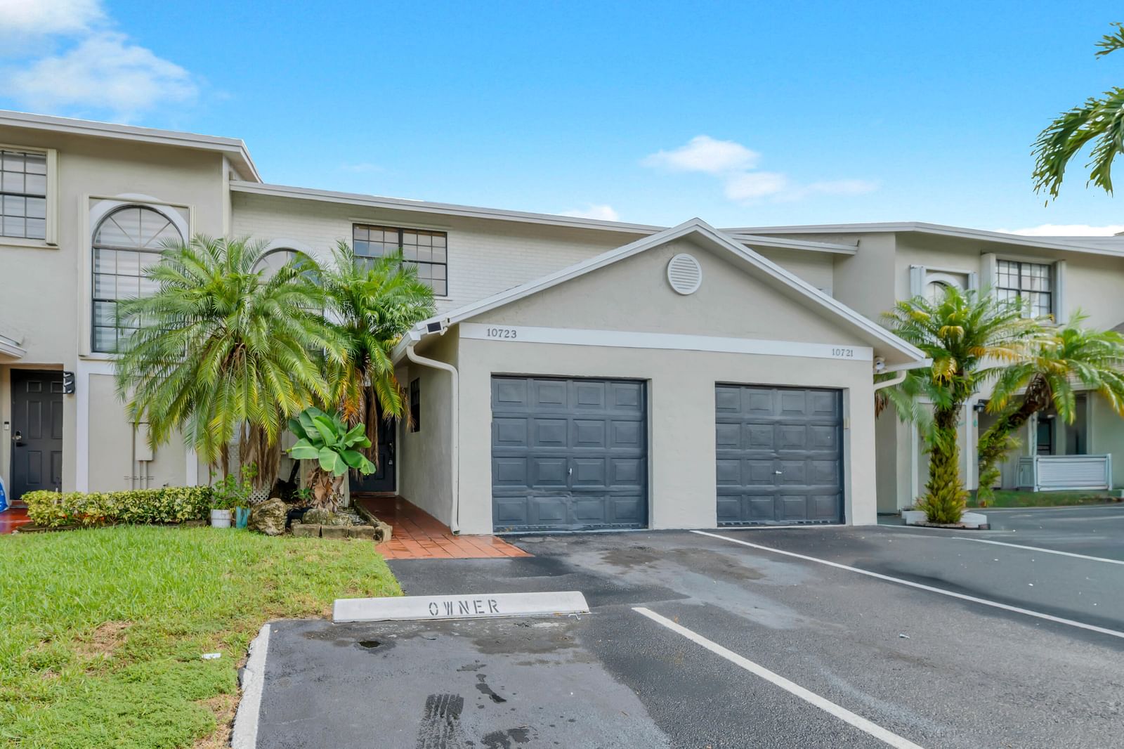 10723 NW 11TH Street #10723, Pembroke Pines, FL 33026 photo 2