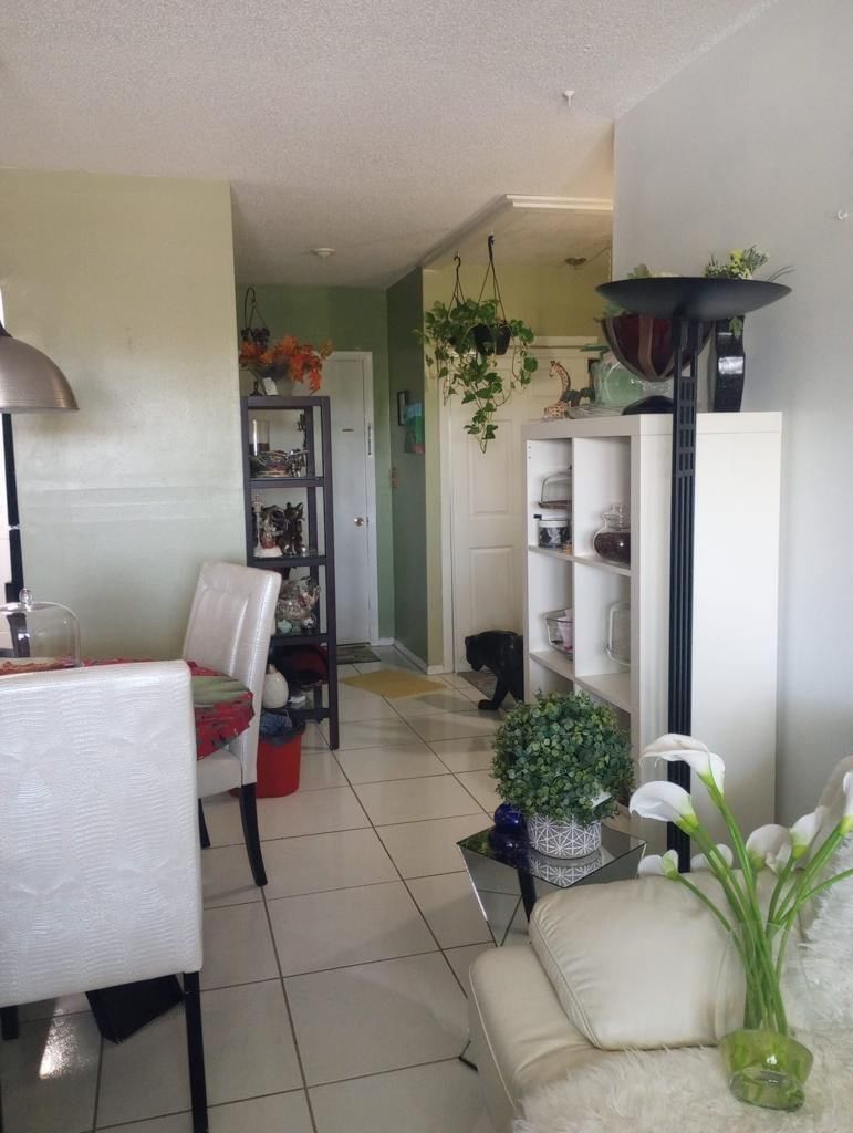 1250 E SAMPLE Road #307, Pompano Beach, FL 33064 photo 3