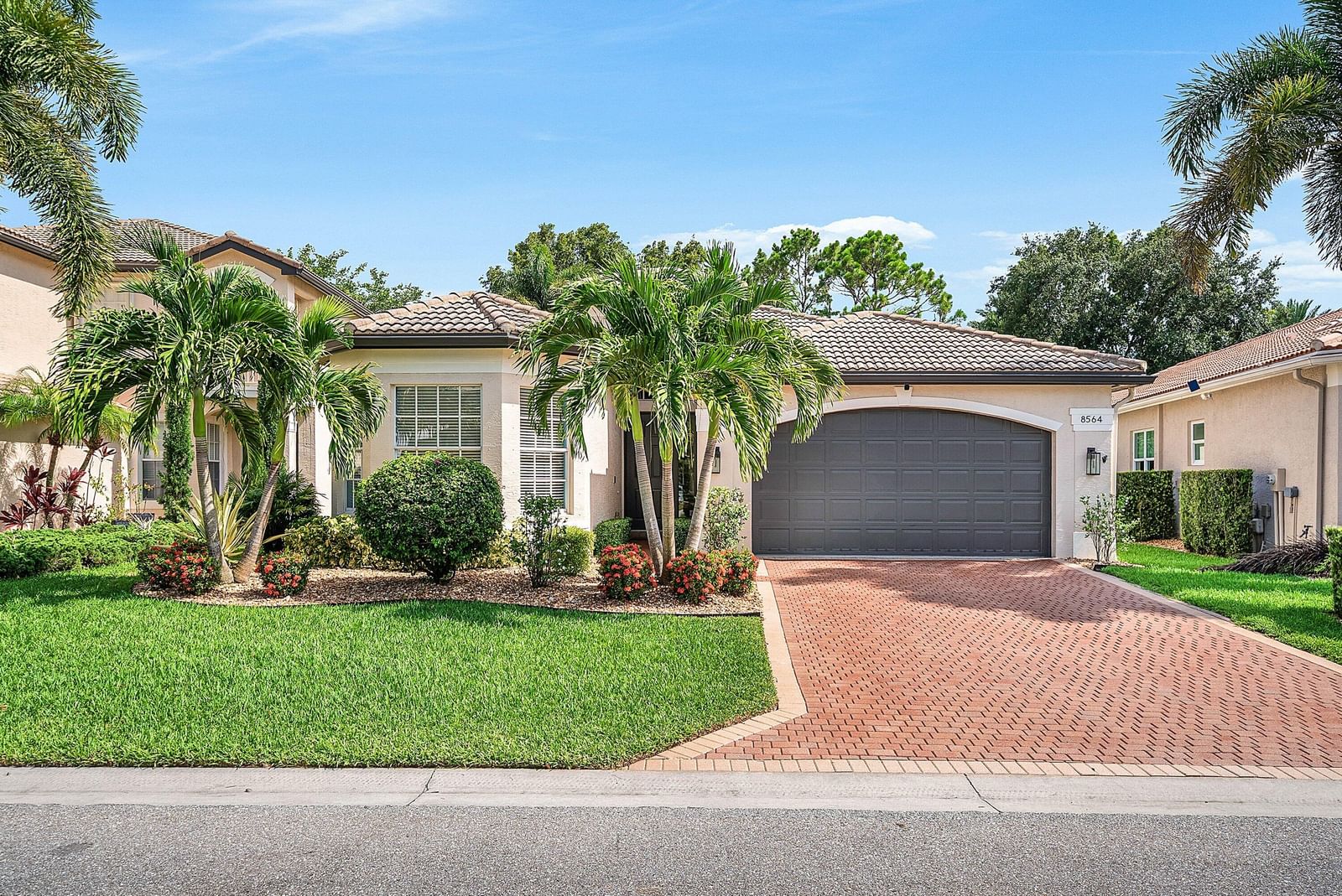8564 BREEZY OAK Way, Boynton Beach, FL 33473 photo 2
