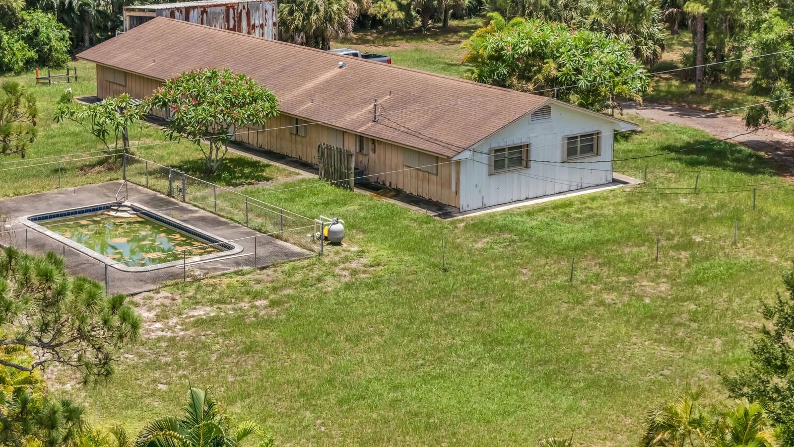 4899 S Haverhill Road, Greenacres, FL 33463 photo 4