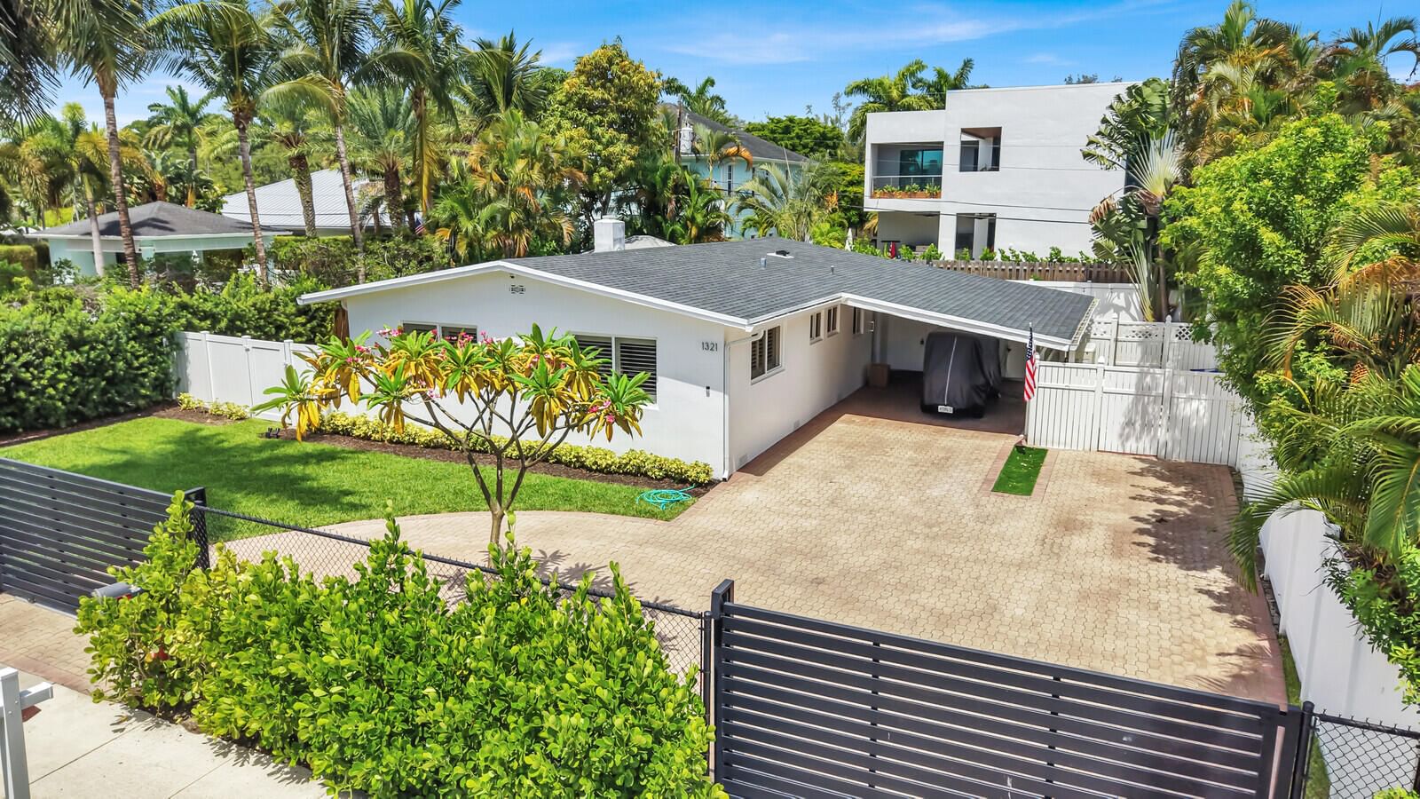 1321 CORDOVA Road, Fort Lauderdale, FL 33316 photo 2