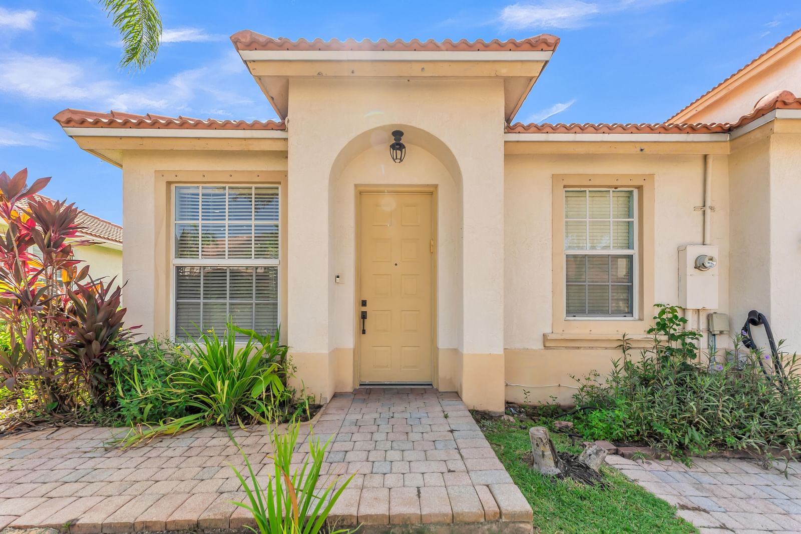 1723 NW 78TH Way #1723, Pembroke Pines, FL 33024 photo 2
