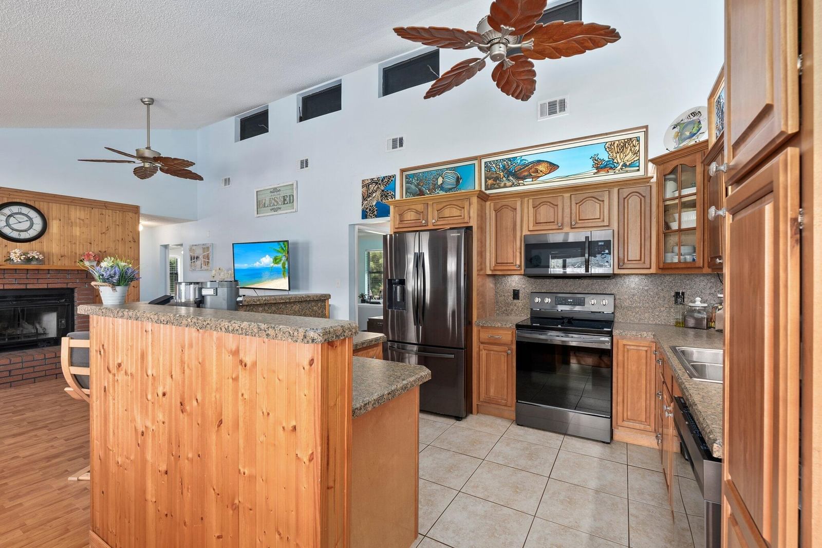 3201 LINDA VISTA AVE, Fort Pierce, FL 34982 photo 4