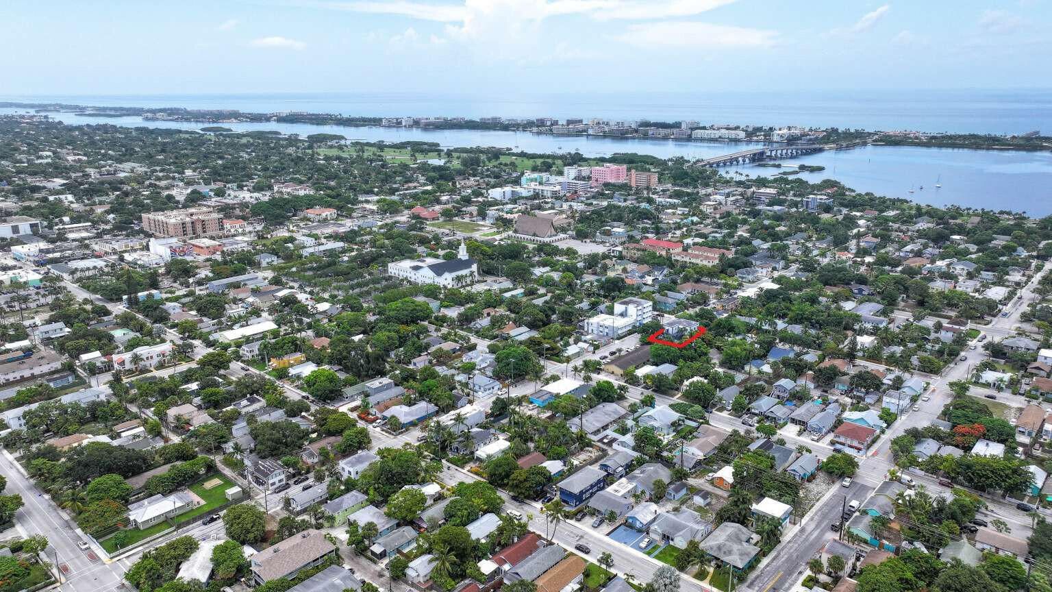 301 S M Street, Lake Worth Beach, FL 33460 photo 2